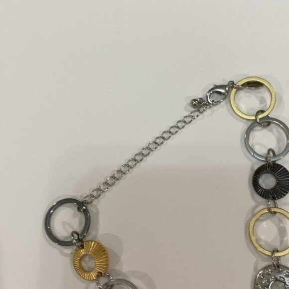 Metal circles in gold, silver, dark silver necklace AB - Picture 5 of 5
